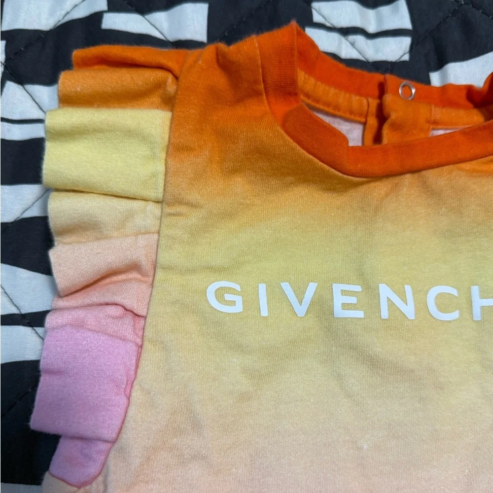 GIVENCHY Ruffled Ombré Cotton Shirt Size 6M - Picture 4 of 15